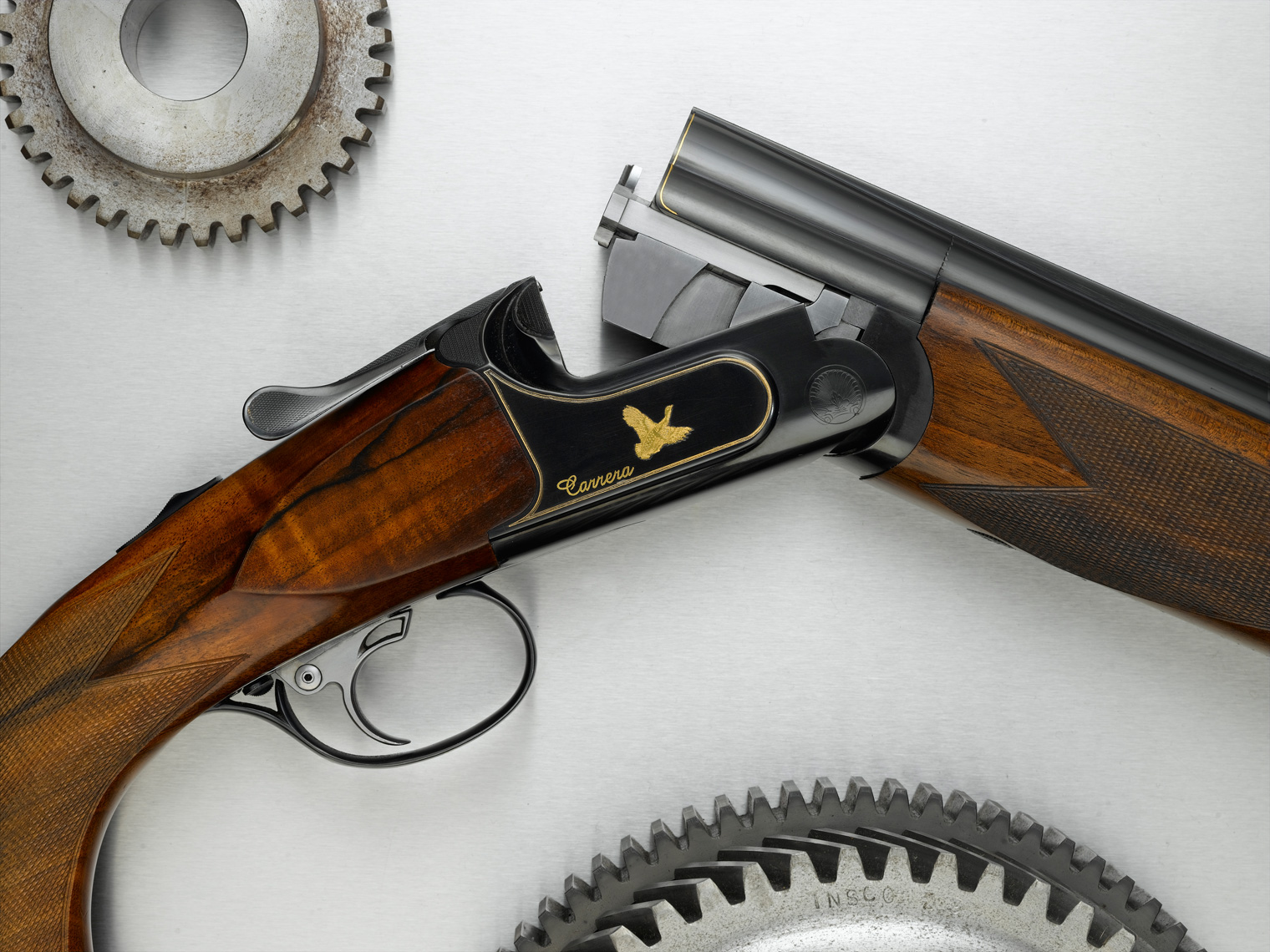 carrera-gun-gears-still
