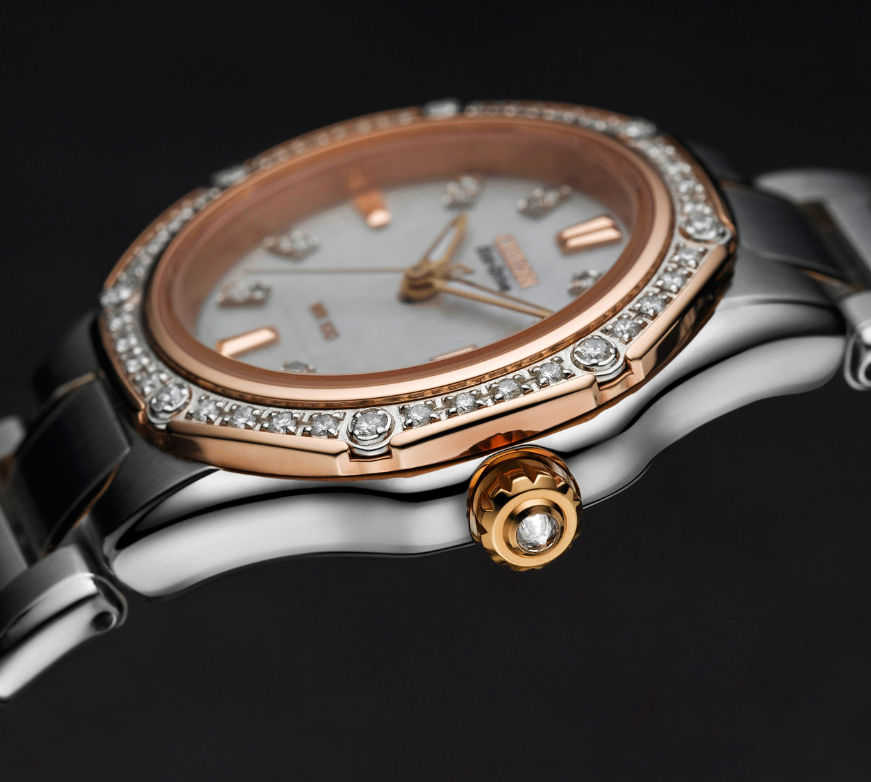 Citizen-diamond-crown-closeup